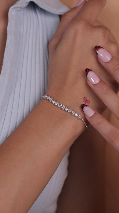 Classic Diamond Tennis Bracelet in 925 Sterling Silver